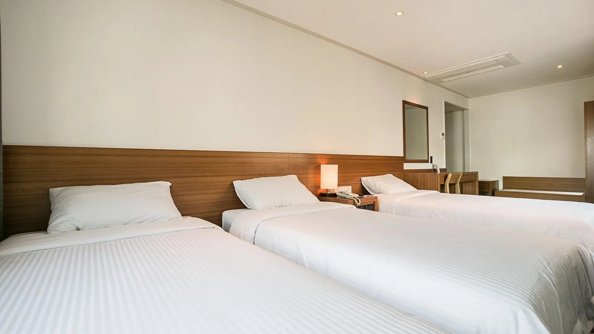 Busan Tourist Hotel