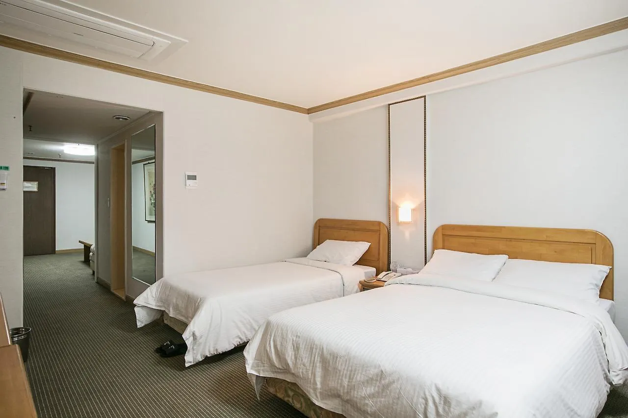 Busan Tourist Hotel